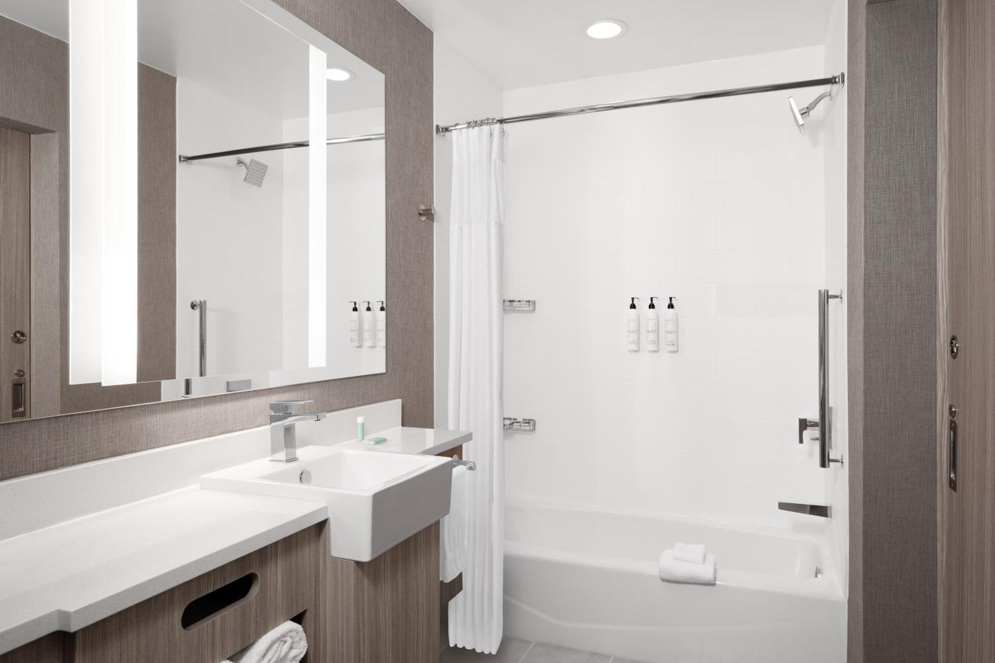 Springhill Suites By Marriott Raleigh Гарнер Экстерьер фото
